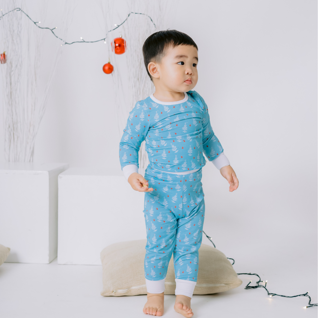 Long sleeves Pajama set, The Holiday Collection - NATIVE CHRISTMAS TREE
